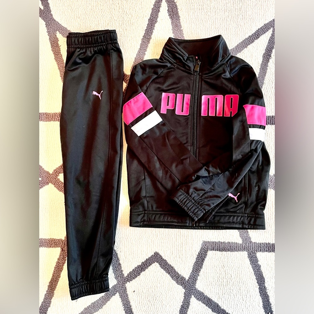 Puma Girls Nylon 2 Piece Track suit size 6yr